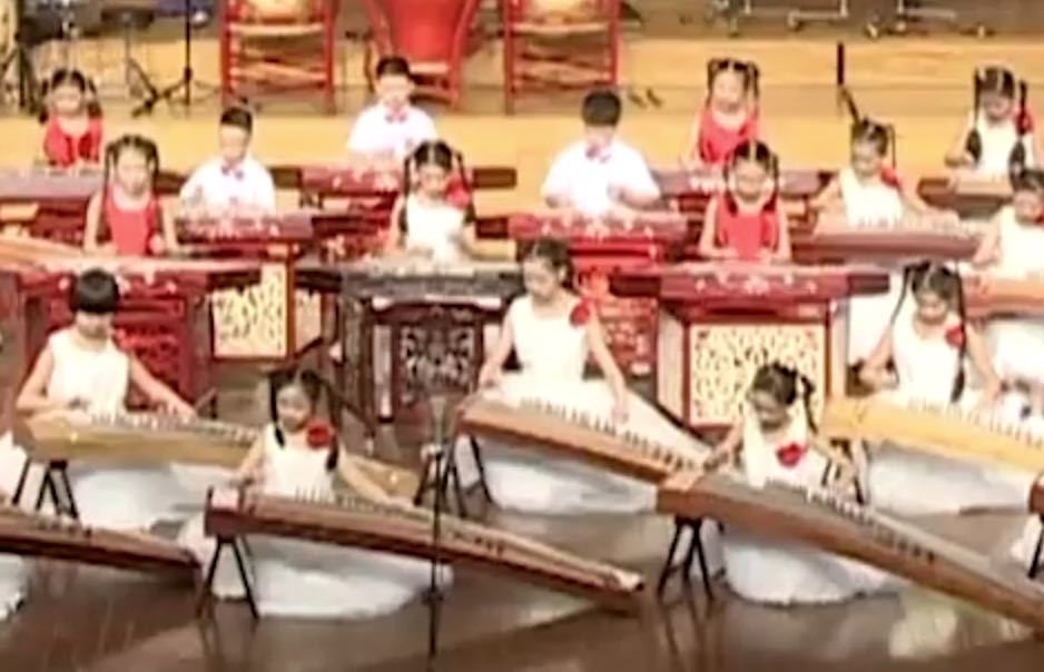 1.扬琴与古筝《在北京的金山上》-庆祝中华人民共和国成立70周年大型少儿民族音乐会-四川小天使少儿民族乐团